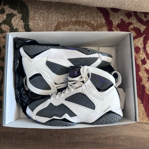 Air Jordan 7 Retro - Picture 4 of 6